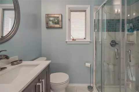 11 Highgate Rd, Olivette, MO 63132 photo 17