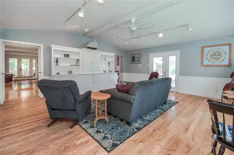 11 Highgate Rd, Olivette, MO 63132 photo 14