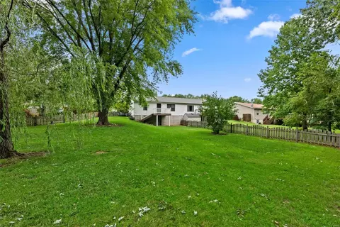 5 Laura Ct, Saint Peters, MO 63376 photo 18