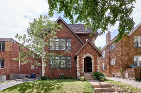 7254 Tulane Ave, Saint Louis, MO 63130