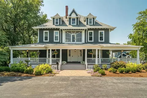 511 N Bompart Ave, Saint Louis, MO 63119