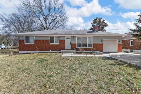 5730 Telegraph Rd, Saint Louis, MO 63129