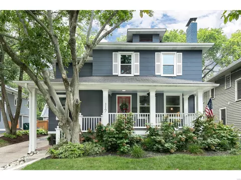 117 S Gore Ave, Webster Groves, MO 63119