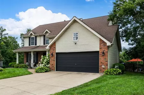 5935 Pennbrooke Dr, Saint Louis, MO 63129