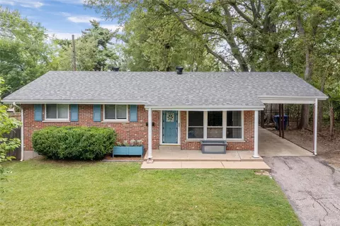 265 Saint Denis St, Florissant, MO 63031