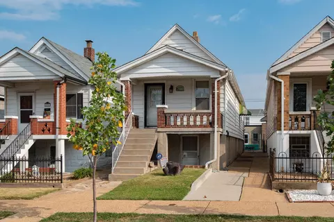 5225 Wilson Ave, Saint Louis, MO 63110