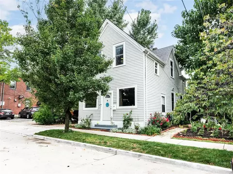7515 Picadilly Ave, Maplewood, MO 63143
