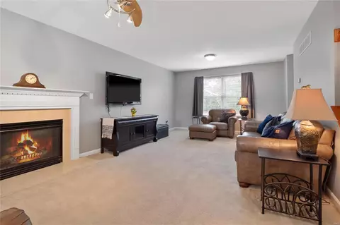1955 Briarfield Dr, O'fallon, MO 63367 photo 6