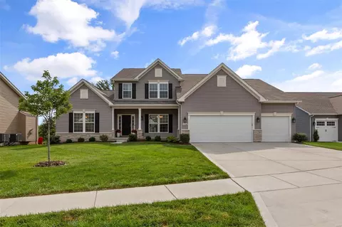 5330 Wilson Ct, Oakville, MO 63129