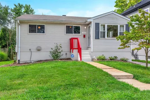216 Midway Ave, Saint Louis, MO 63122