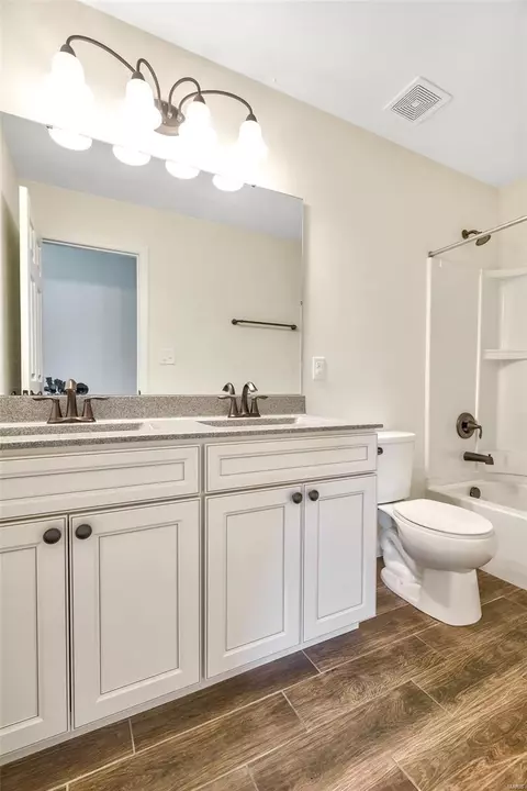 5072 Eagle Wing Ct, Eureka, MO 63025 photo 21