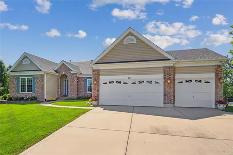 264 Three Cedars Dr, Lake Saint Louis, MO 63367