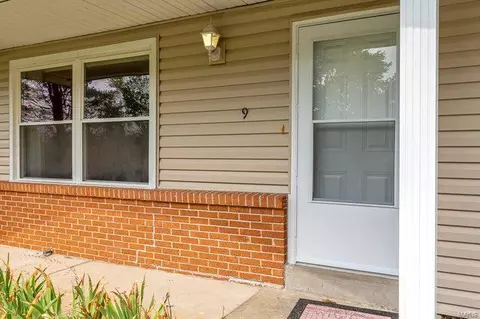 9 Colgate Cir, O'fallon, MO 63366 photo 4