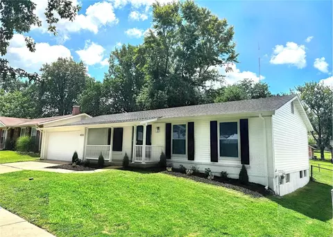 4030 Tracy Ln, Saint Louis, MO 63125
