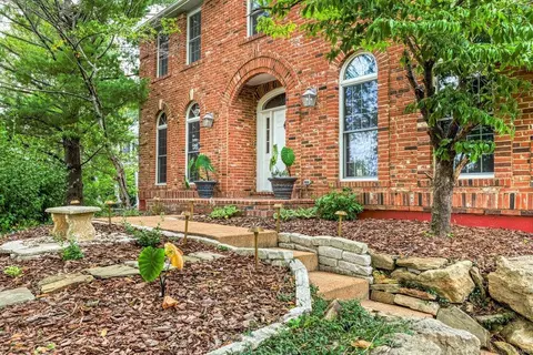 1433 Thomas Mason Pl, Ballwin, MO 63011 photo 3