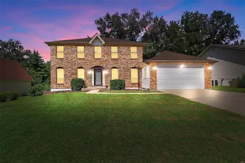 3137 Willow Bend Dr, Saint Charles, MO 63303