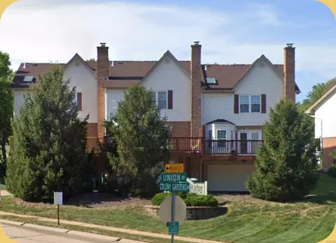 4363 Colony Gardens Dr, Saint Louis, MO 63125