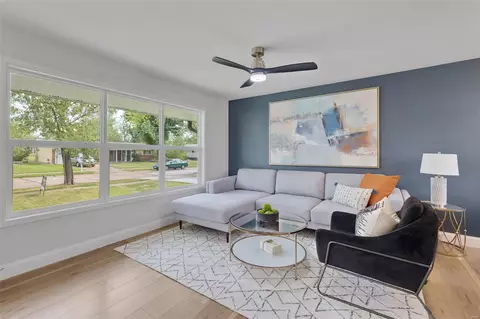 811 Sherwick, Manchester, MO 63021 photo 4