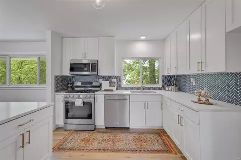 811 Sherwick, Manchester, MO 63021 photo 10