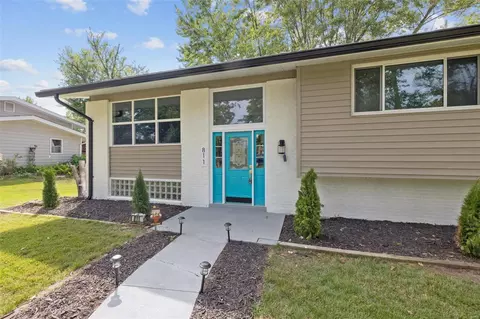 811 Sherwick, Manchester, MO 63021 photo 2