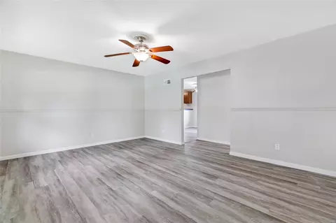 11146 Ebert Dr, Saint Louis, MO 63136 photo 5