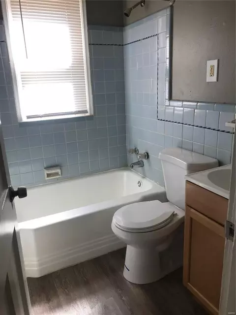 8264 Fay Dr, Berkeley, MO 63134 photo 8