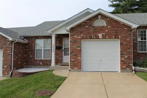 3144 Denmark Dr, Bridgeton, MO 63044