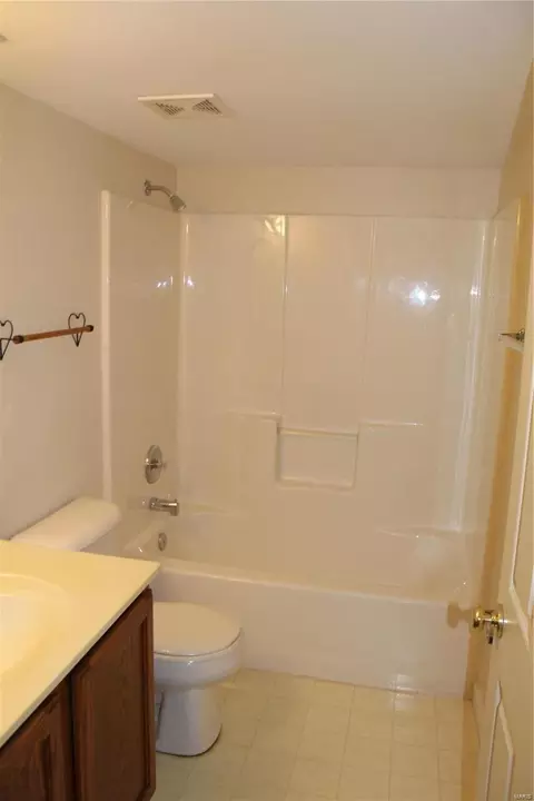 3144 Denmark Dr, Bridgeton, MO 63044 photo 20
