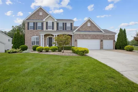 270 Ancient Elms Ct, Lake Saint Louis, MO 63367