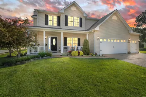 1322 Mason Grove Dr, Saint Charles, MO 63304