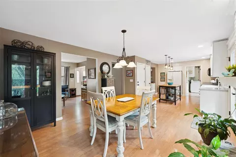 226 Jacob Ln, Ballwin, MO 63021 photo 5
