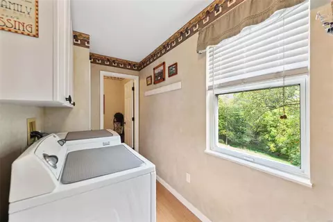 226 Jacob Ln, Ballwin, MO 63021 photo 11