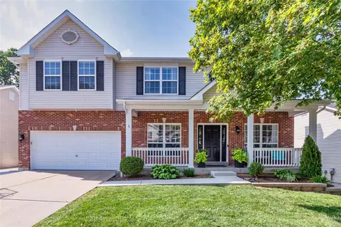 1216 Lake Canyon Vw, Fenton, MO 63026