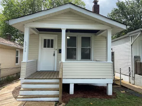 6826 Dale Ave, Saint Louis, MO 63139