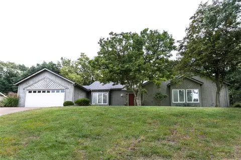 536 Shadowridge Dr, Wildwood, MO 63011
