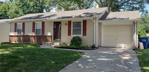 1451 De Porres Ln, Saint Charles, MO 63304