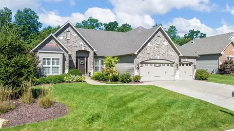 417 Long Gate Ct, Wentzville, MO 63385