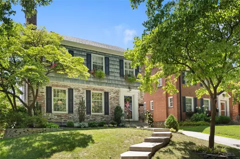 7732 Stanford Ave, Saint Louis, MO 63130