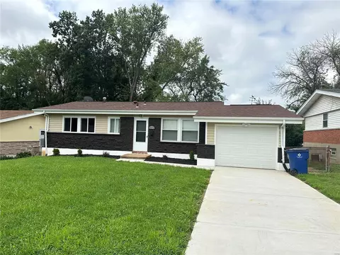 2672 Garham Dr, Saint Louis, MO 63136