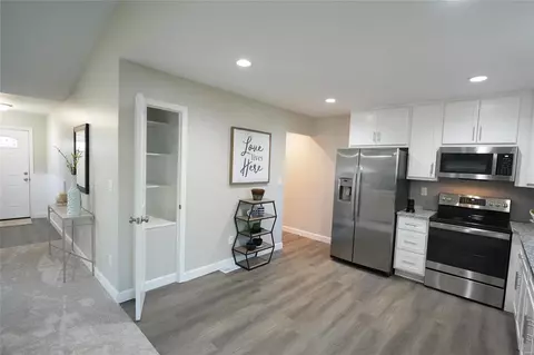 2427 Sundance Dr, O'fallon, MO 63368 photo 15
