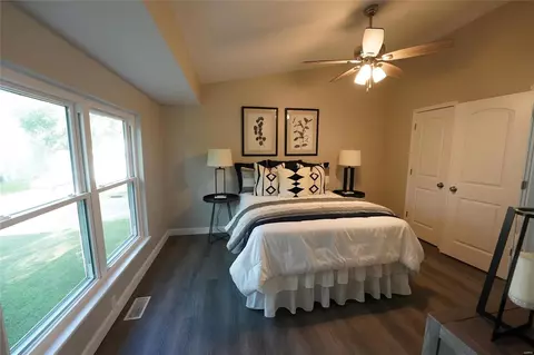 2427 Sundance Dr, O'fallon, MO 63368 photo 31