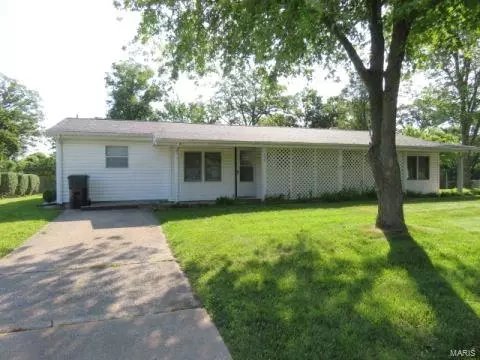 738 740 Gran Lin Dr, Saint Charles, MO 63303