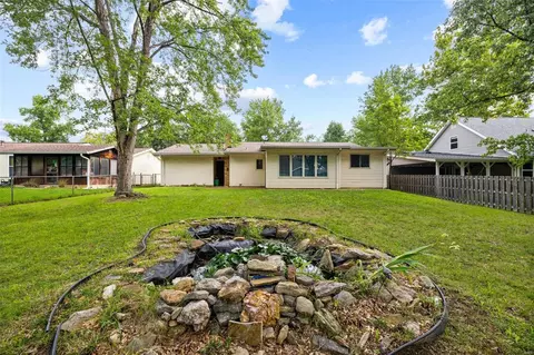 818 Westrun Dr, Ballwin, MO 63021 photo 34
