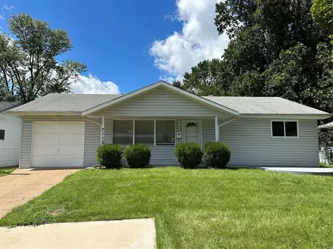 7113 Brackleigh Dr, Hazelwood, MO 63042