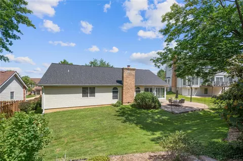 805 Henry Manor Ct, Manchester, MO 63011 photo 23