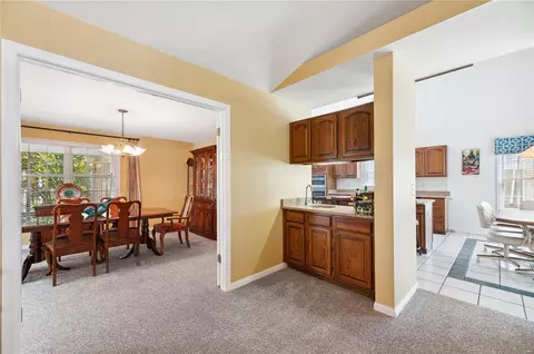 805 Henry Manor Ct, Manchester, MO 63011 photo 4