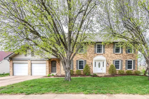 14631 Oak Orchard Ct, Chesterfield, MO 63017