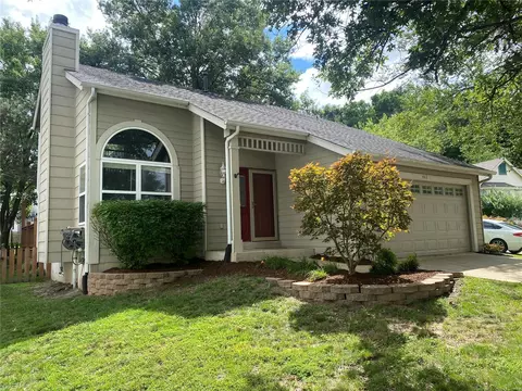 462 Xavier Ct, Valley Park, MO 63088