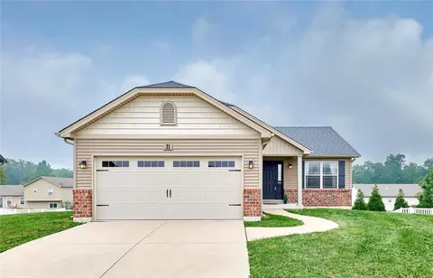 71 Brookshire Creek Dr, Wentzville, MO 63385