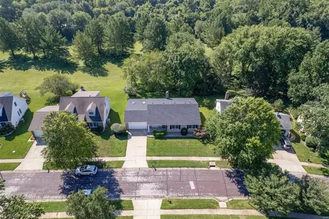 1884 Dougherty Terrace Dr, Ballwin, MO 63021 photo 59